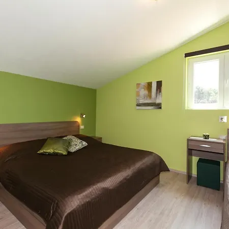 Iva Apartament